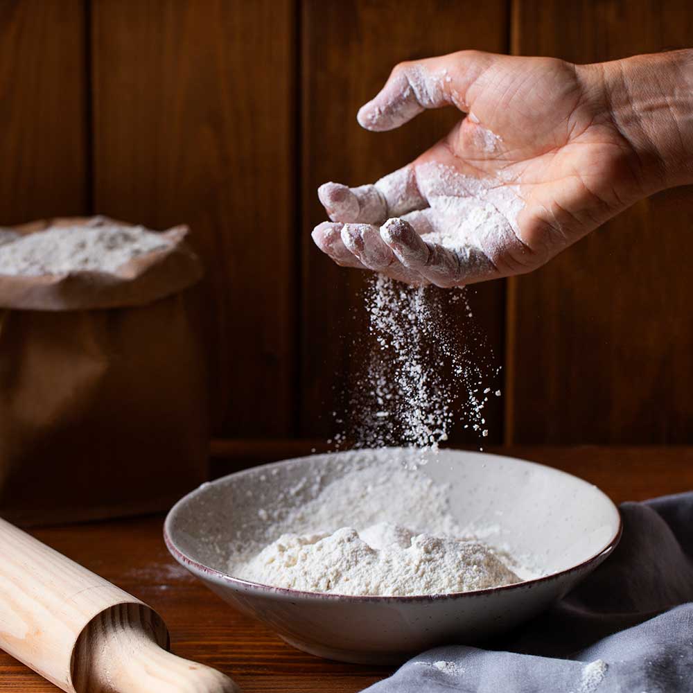 person-cooking-with-flour(1)